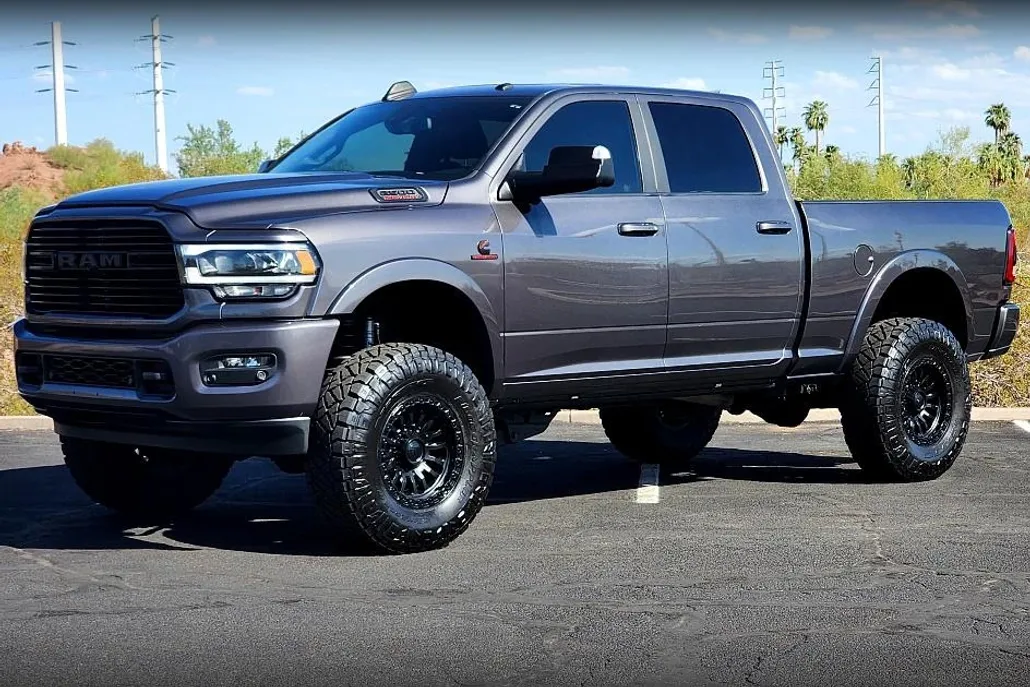 2019 Ram 2500 Laramie photo 1