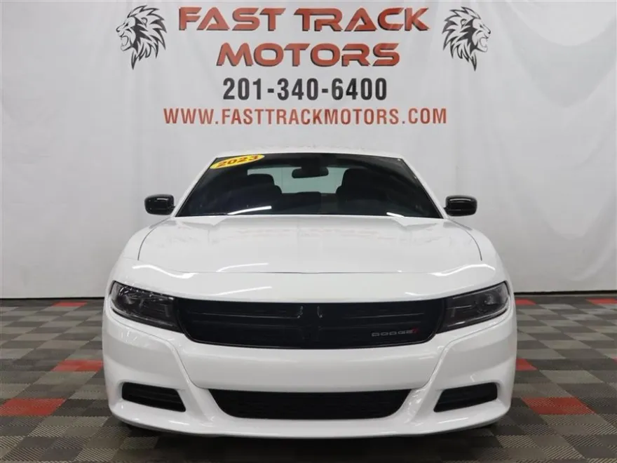2023 Dodge Charger SXT photo 1
