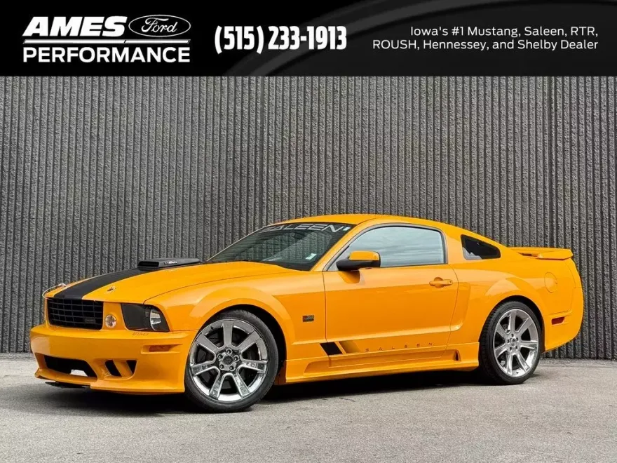 2007 Ford Mustang GT photo 1