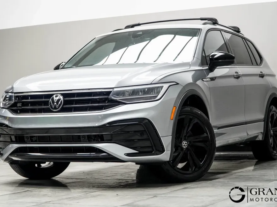 2023 Volkswagen Tiguan SE R-Line Black photo 1