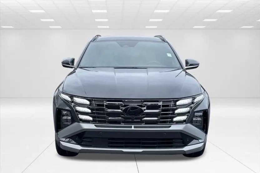 2025 Hyundai Tucson Limited photo 1