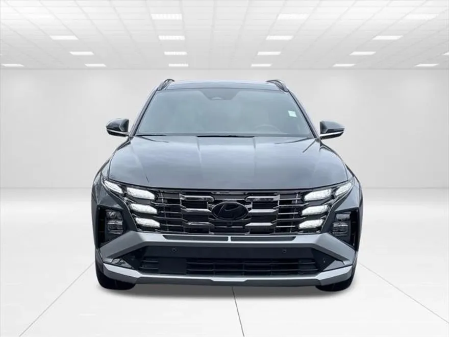 2025 Hyundai Tucson Limited photo 1
