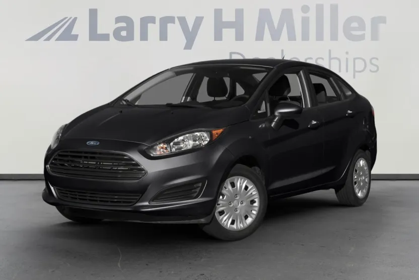 2017 Ford Fiesta SE photo 1