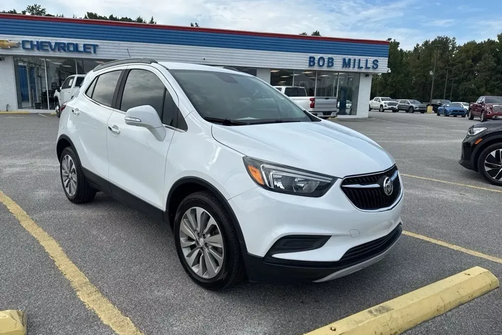 2019 Buick Encore Preferred photo 1