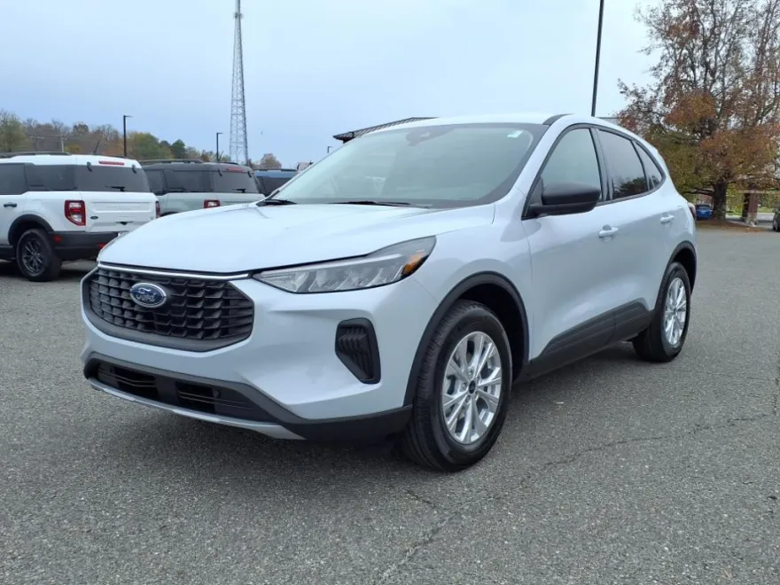 2025 Ford Escape Active photo 1