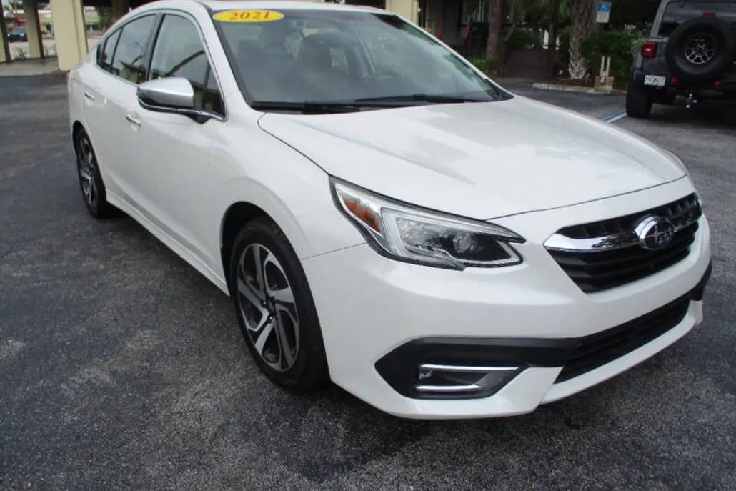 2021 Subaru Legacy Touring XT photo 1