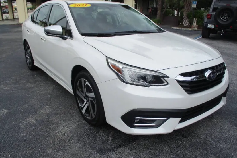 2021 Subaru Legacy Touring XT photo 1