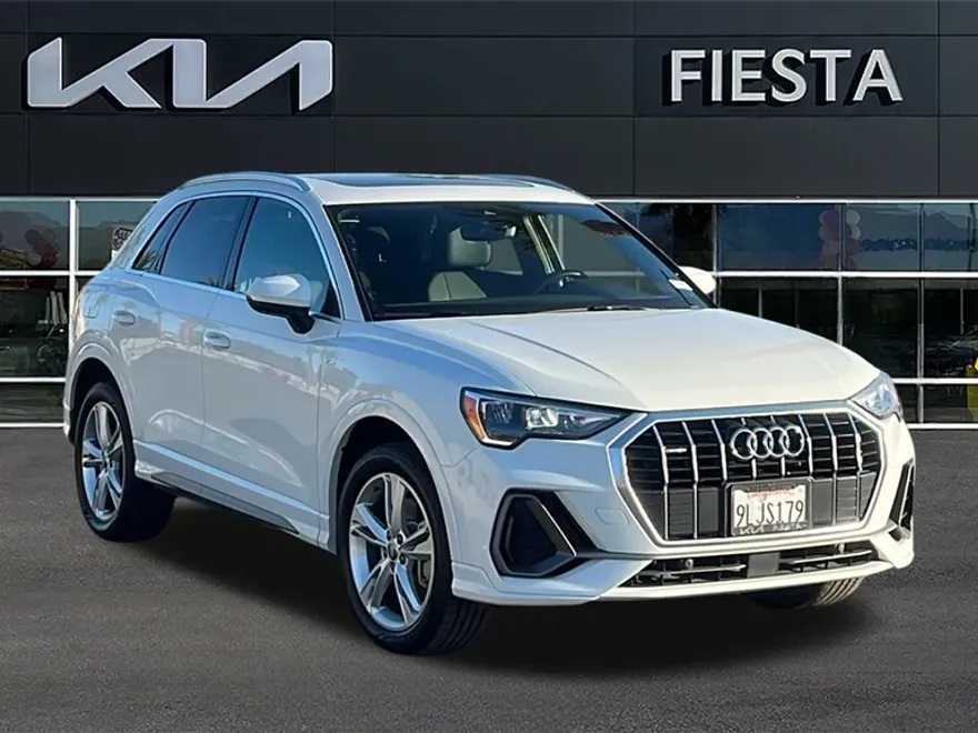 2020 Audi Q3 Premium S line photo 1
