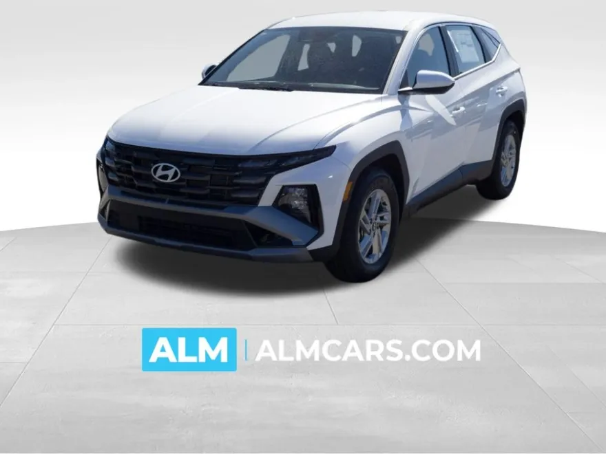2025 Hyundai Tucson SE photo 1