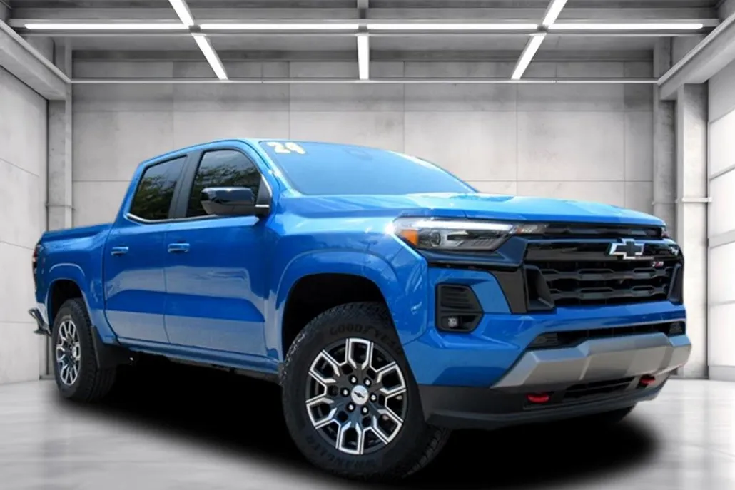 2024 Chevrolet Colorado Z71 photo 1