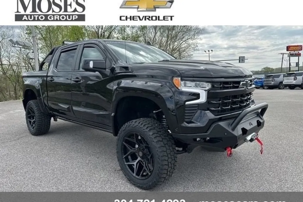2024 Chevrolet Silverado 1500 RST photo 1