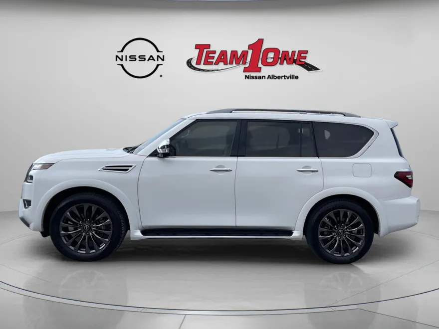 2024 Nissan Armada Platinum photo 1