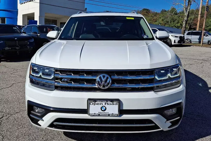 2019 Volkswagen Atlas SE photo 1