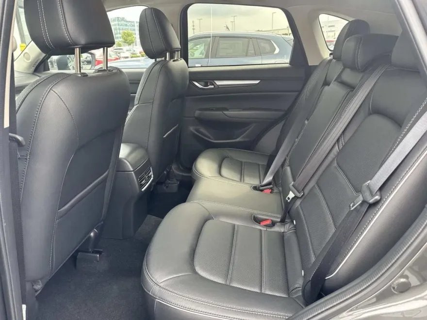 2025 Mazda CX-5 2.5 S Preferred photo 1