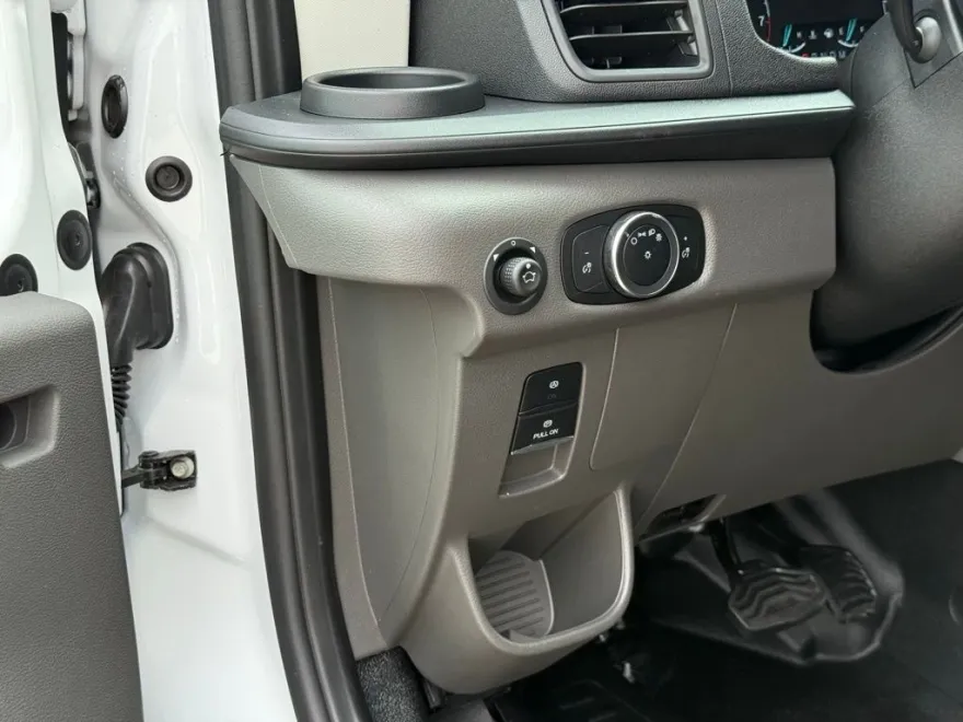 2025 Ford Transit photo 1