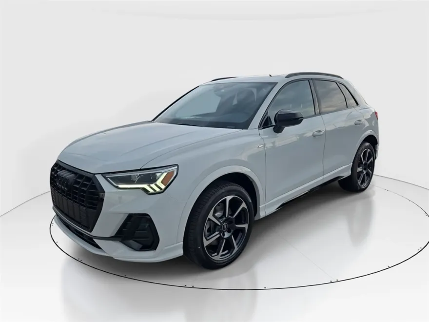 2025 Audi Q3 Premium Plus S line photo 1