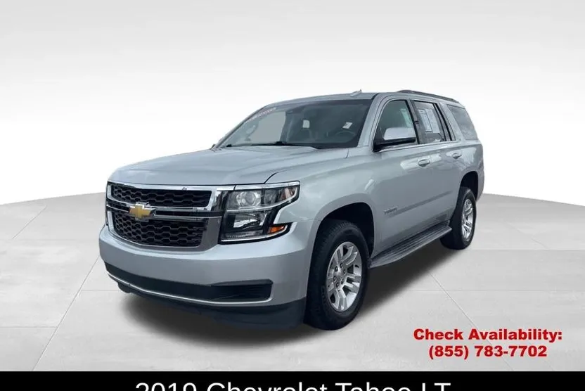 2019 Chevrolet Tahoe LT photo 1