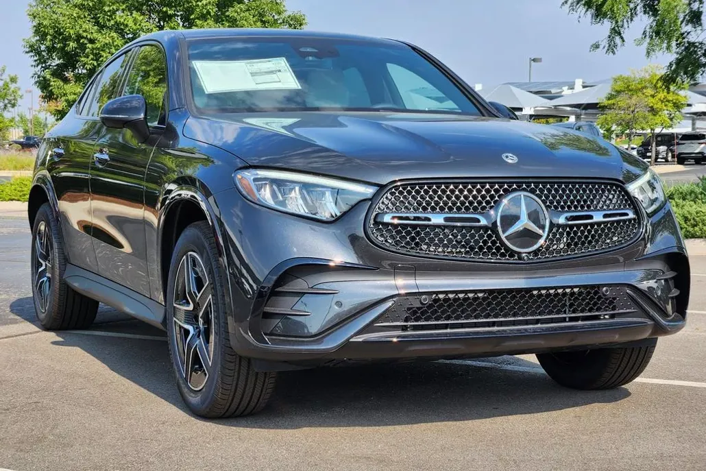 2026 Mercedes Benz GLC 300 4MATIC Coupe photo 1