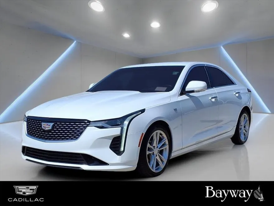 2024 Cadillac CT4 Luxury photo 1