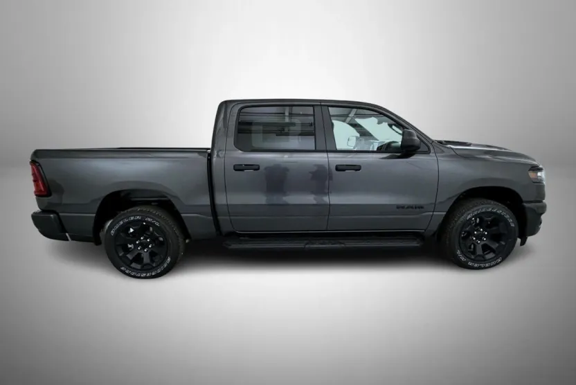 2025 Ram 1500 Tradesman photo 1