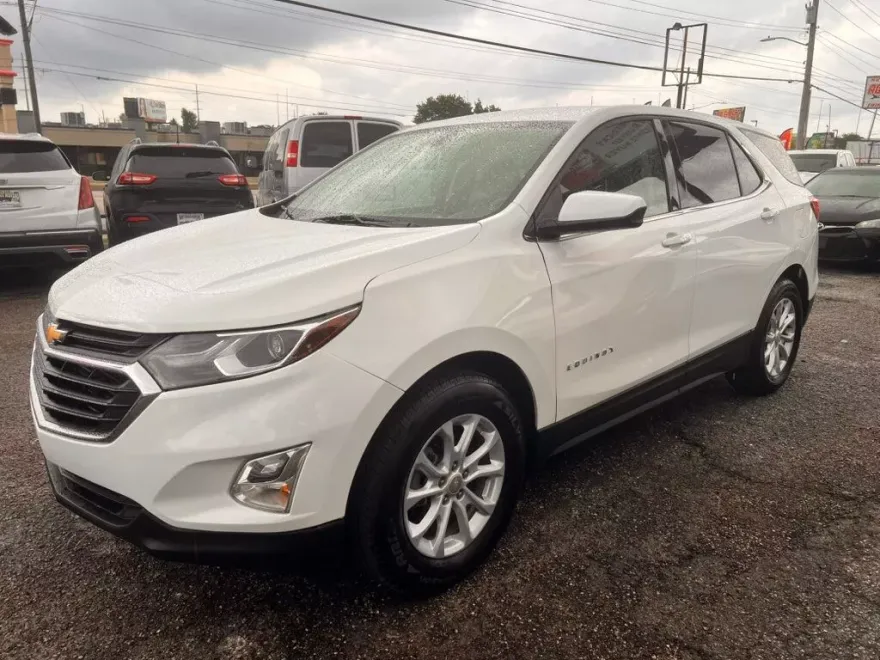 2019 Chevrolet Equinox photo 1