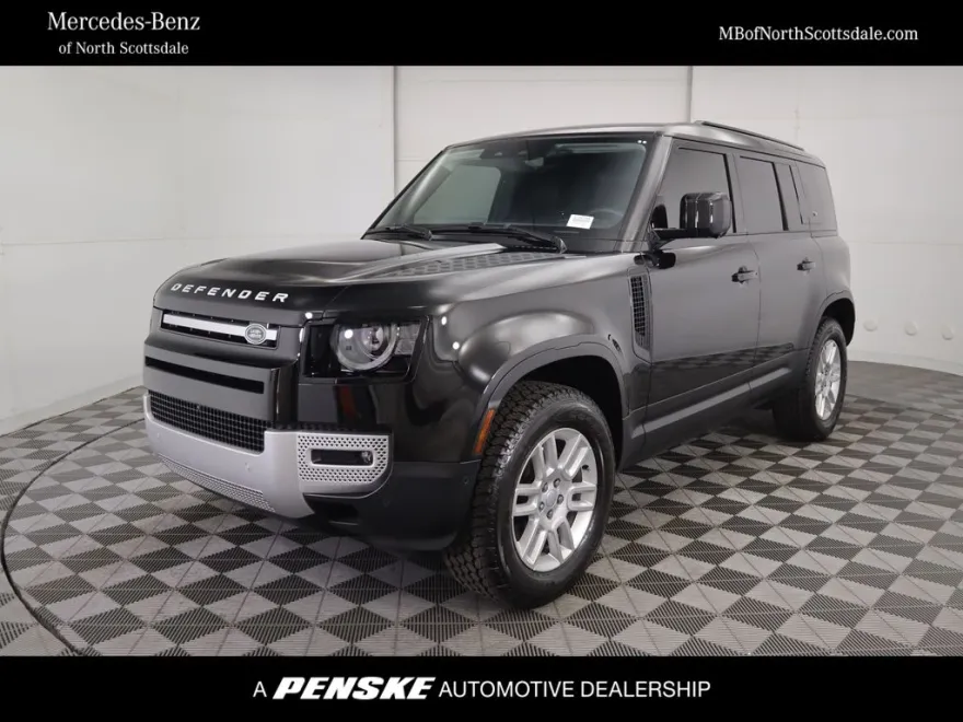 2024 Land Rover Defender 110 S photo 1