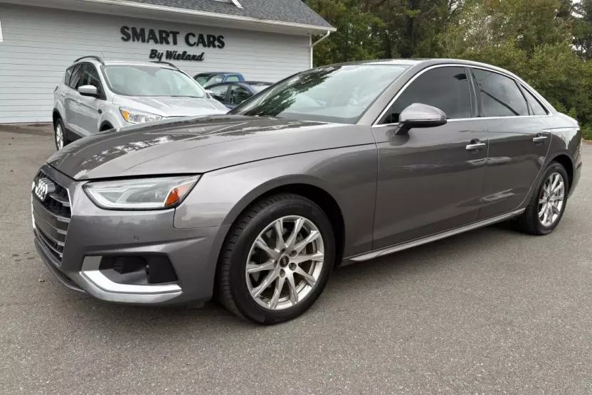 2021 Audi A4 40 TFSI Premium photo 1