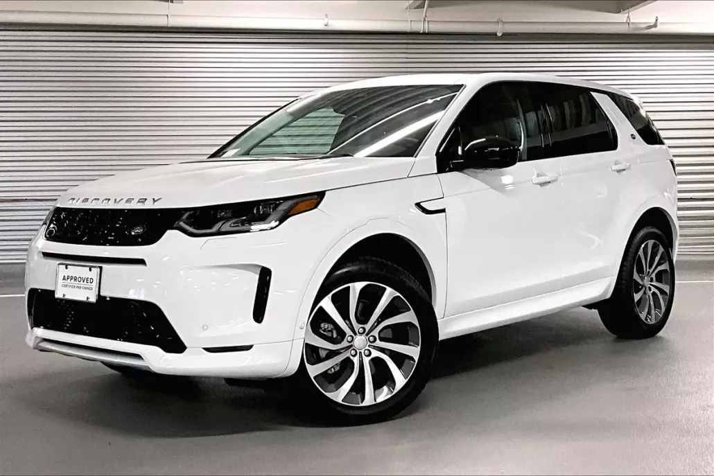 2024 Land Rover Discovery Sport S photo 1