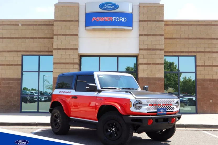 2025 Ford Bronco First Edition photo 1