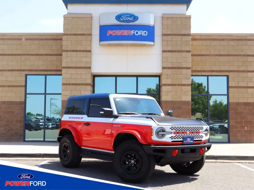 2025 Ford Bronco First Edition photo 1