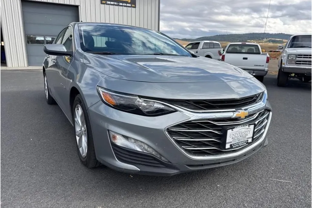2023 Chevrolet Malibu 1LT photo 1