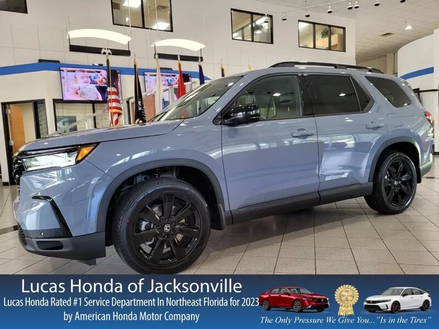 2025 Honda Pilot Black Edition photo 1