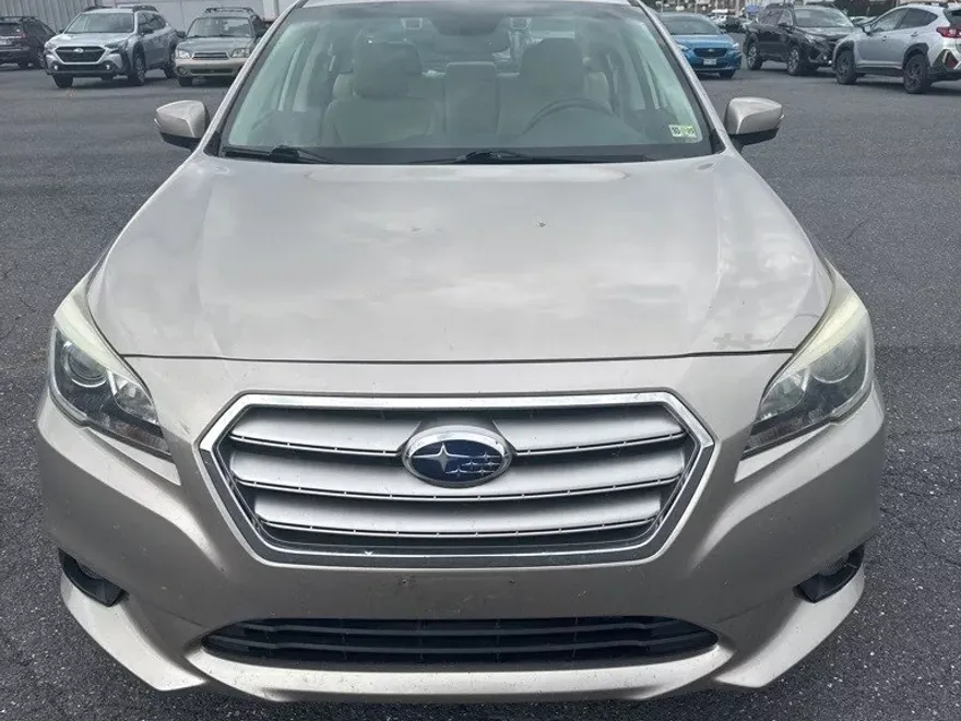 2015 Subaru Legacy 2.5i photo 1