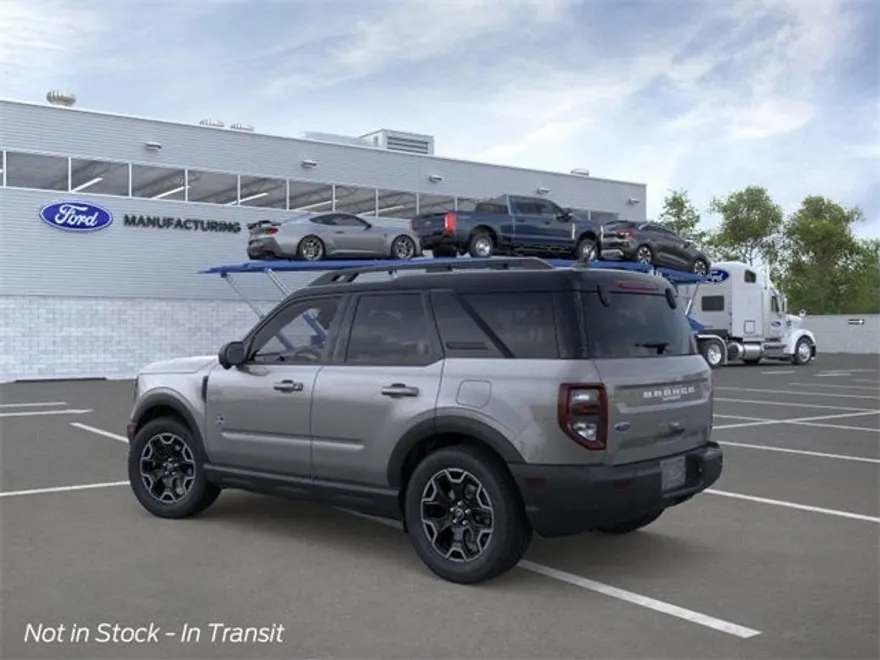 2025 Ford Bronco Sport Outer Banks photo 1