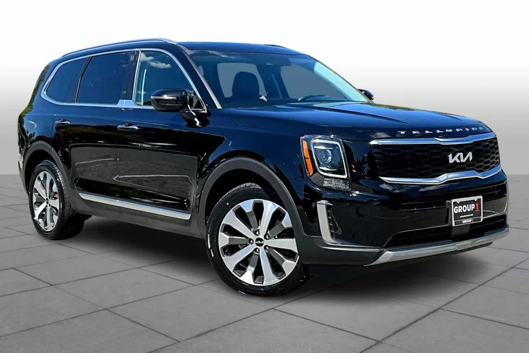 2022 Kia Telluride S photo 1