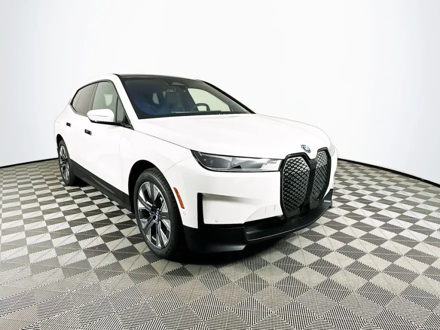 2025 Bmw iX photo 1