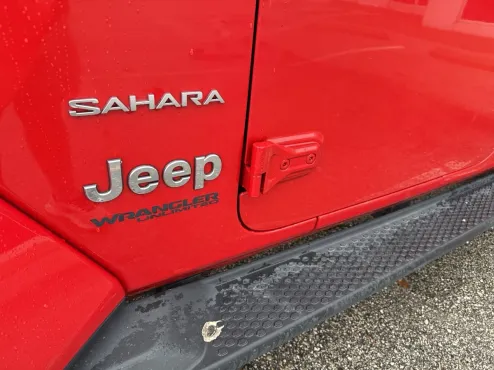 2020 Jeep Wrangler Unlimited Sahara photo 4