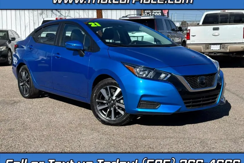 2021 Nissan Versa SV photo 1