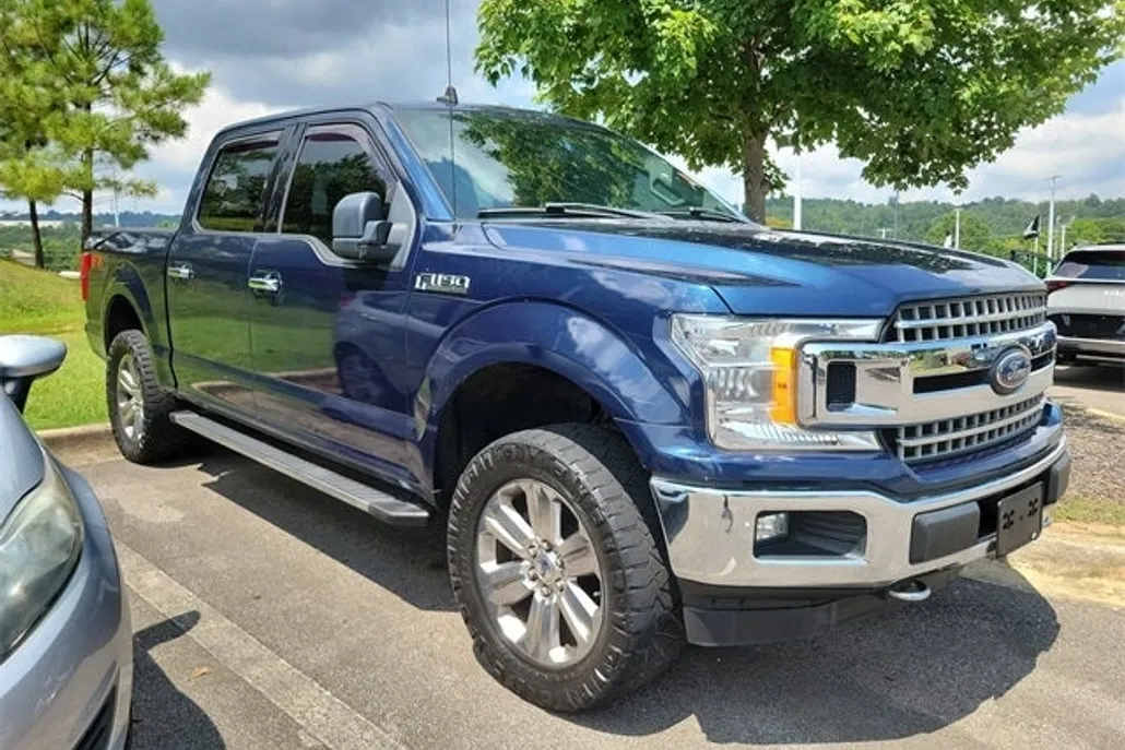 2019 Ford F-150 XLT photo 1