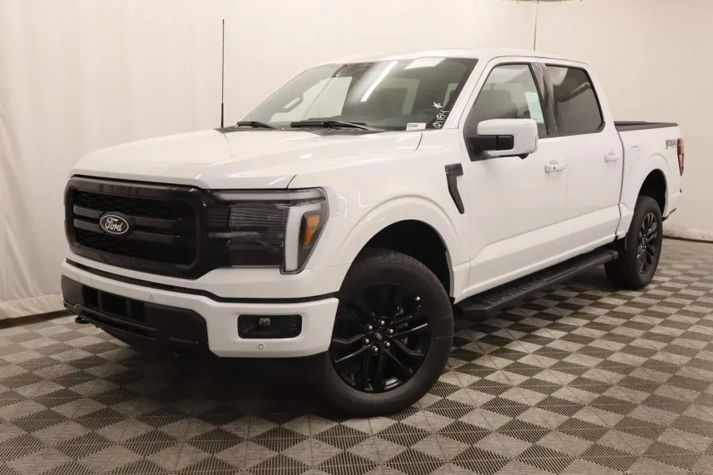 2025 Ford F-150 Lariat photo 1