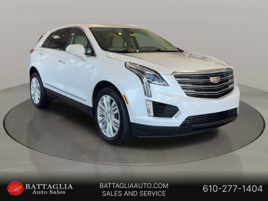 2017 Cadillac XT5 Premium Luxury photo 1
