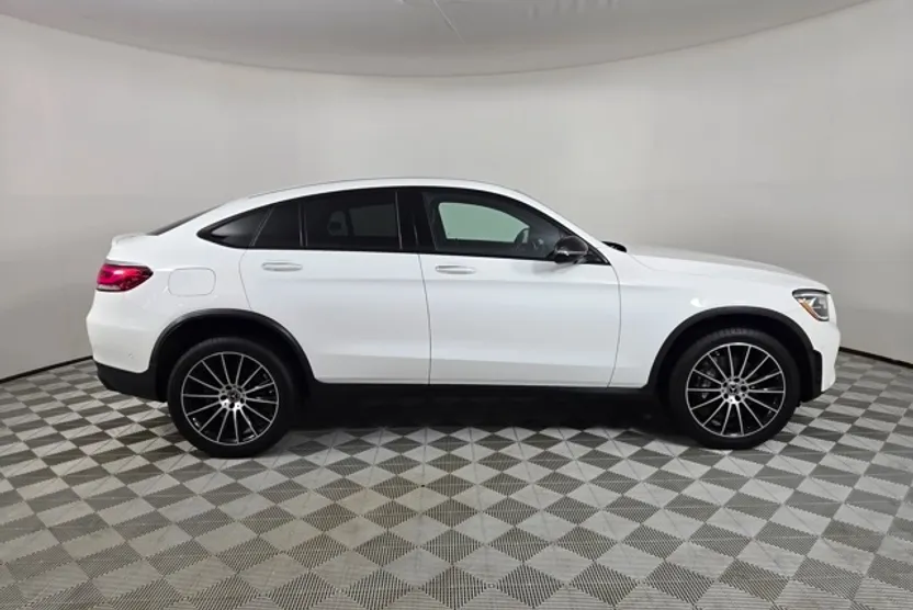 2020 Mercedes Benz GLC 300 Coupe photo 1