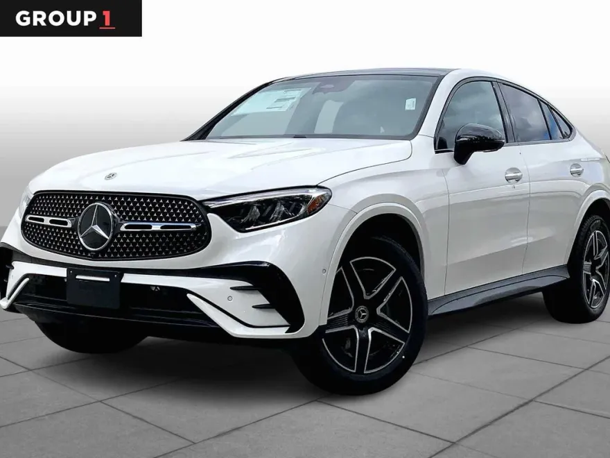 2025 Mercedes Benz GLC 300 4MATIC photo 1
