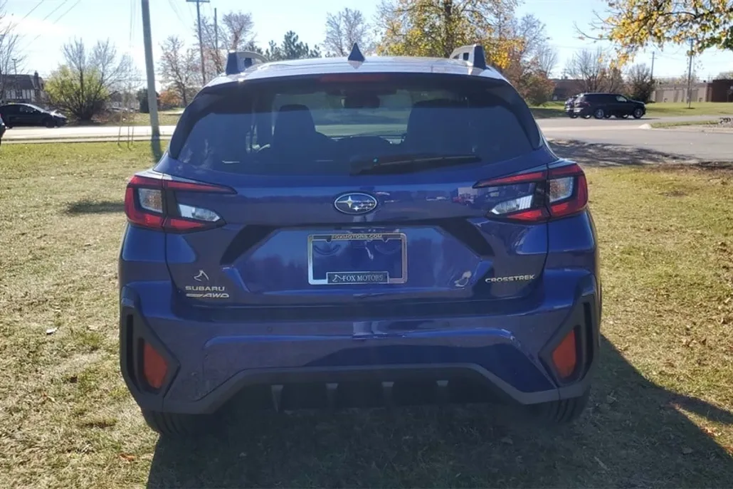 2024 Subaru Crosstrek Limited photo 1