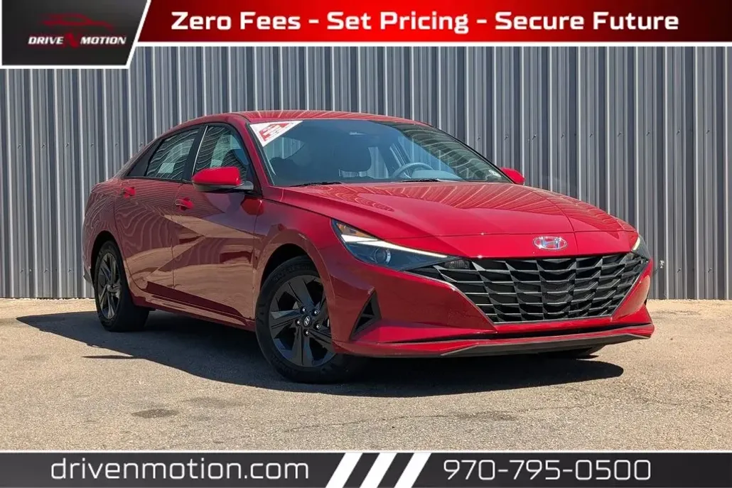 2022 Hyundai Elantra Blue photo 1