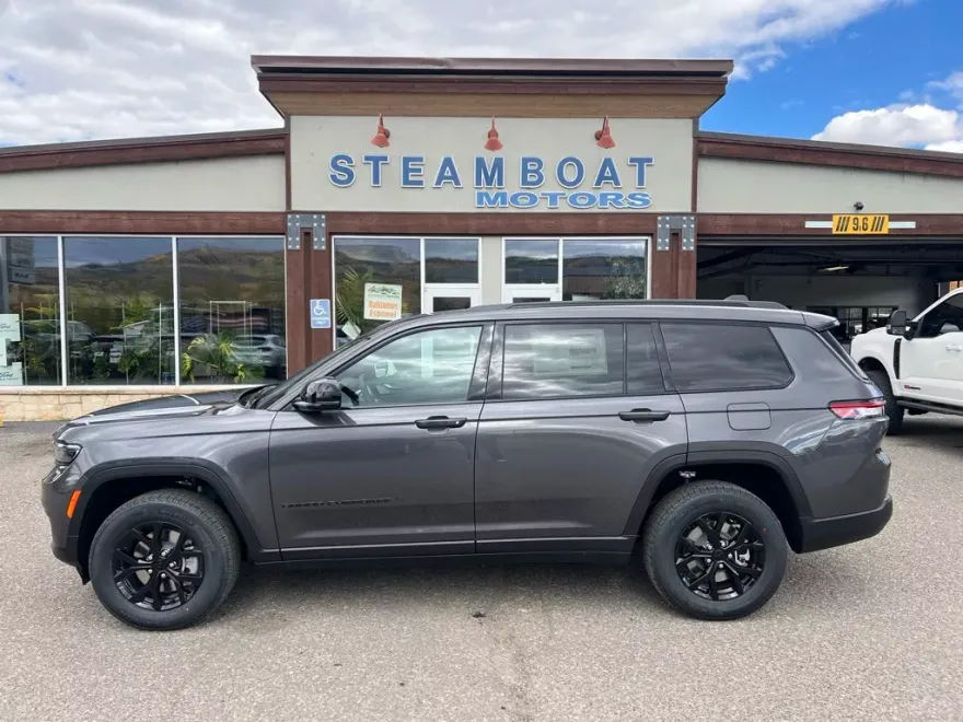 2025 Jeep Grand Cherokee Altitude X photo 1