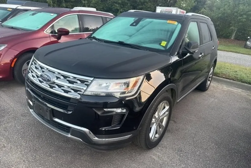 2019 Ford Explorer Limited photo 1