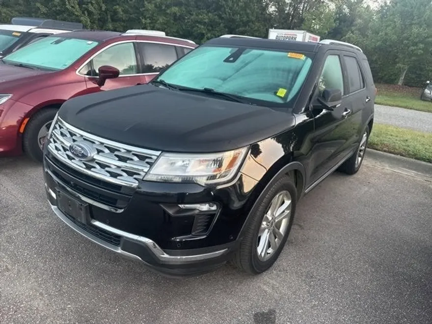 2019 Ford Explorer Limited photo 1