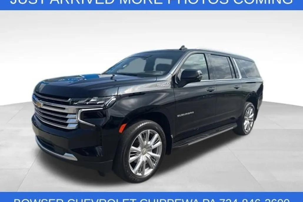 2022 Chevrolet Suburban High Country photo 1