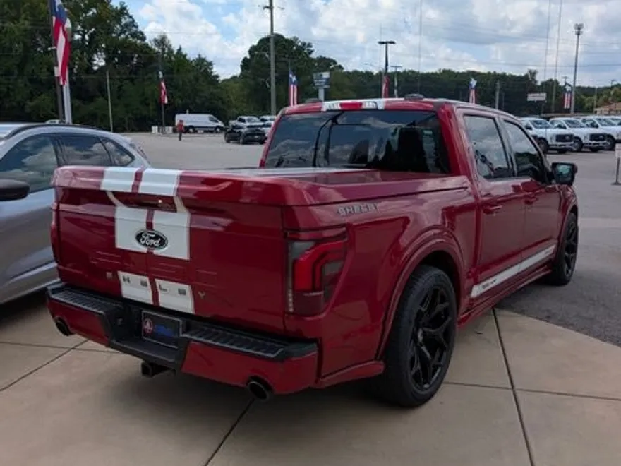 2025 Ford F-150 Lariat photo 1
